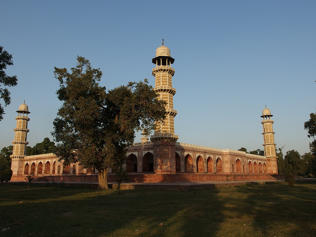 Emperor Jahangir Tomb