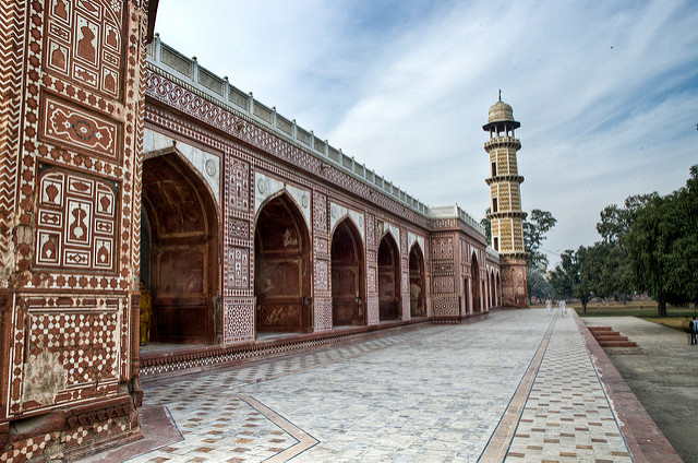 Emperor Jahangir Tomb